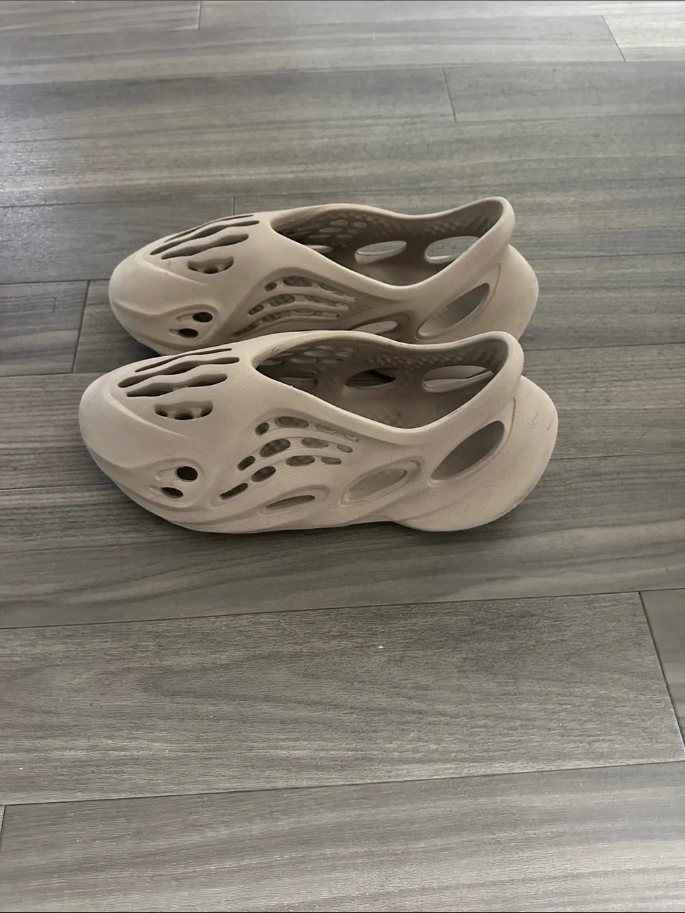 adidas Men's Yeezy Foam Rnr Slip On Casual Sandals